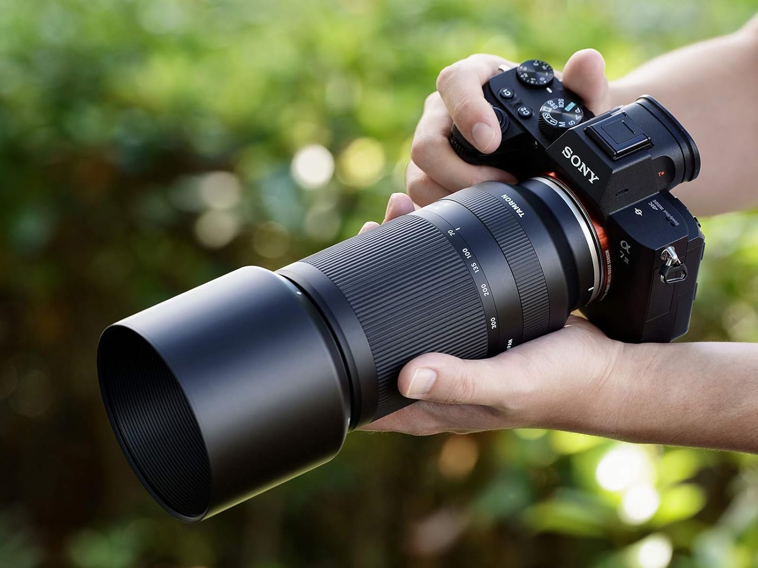 Tamron 70-300mm F/4.5-6.3 Di III RXD for Sony FE, A047SF Black UAE Version with UAE Warranty Support