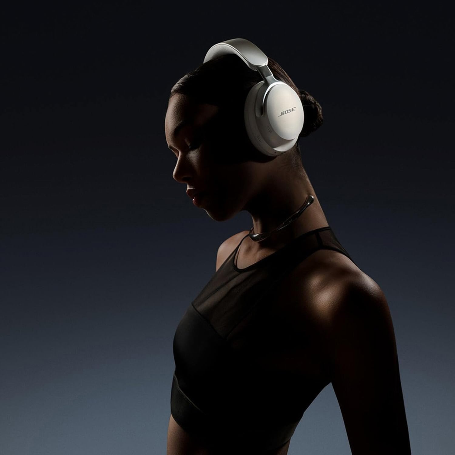 Bose 880066-1300 QuietComfort Ultra Wireless Over Ear Headphones Diamond