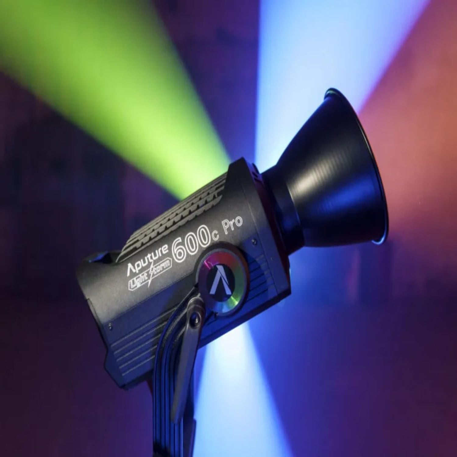 Aputure LS 600C PRO 600W Output RGBWW Full-Color Light 15 Built-In Lighting FX, Comes with a Hyper Reflector